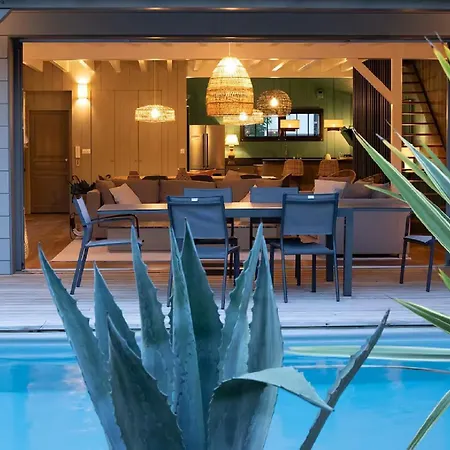 La Est Une Luxueuse Confortable Avec Piscine Chauffee * Lège-Cap-Ferret